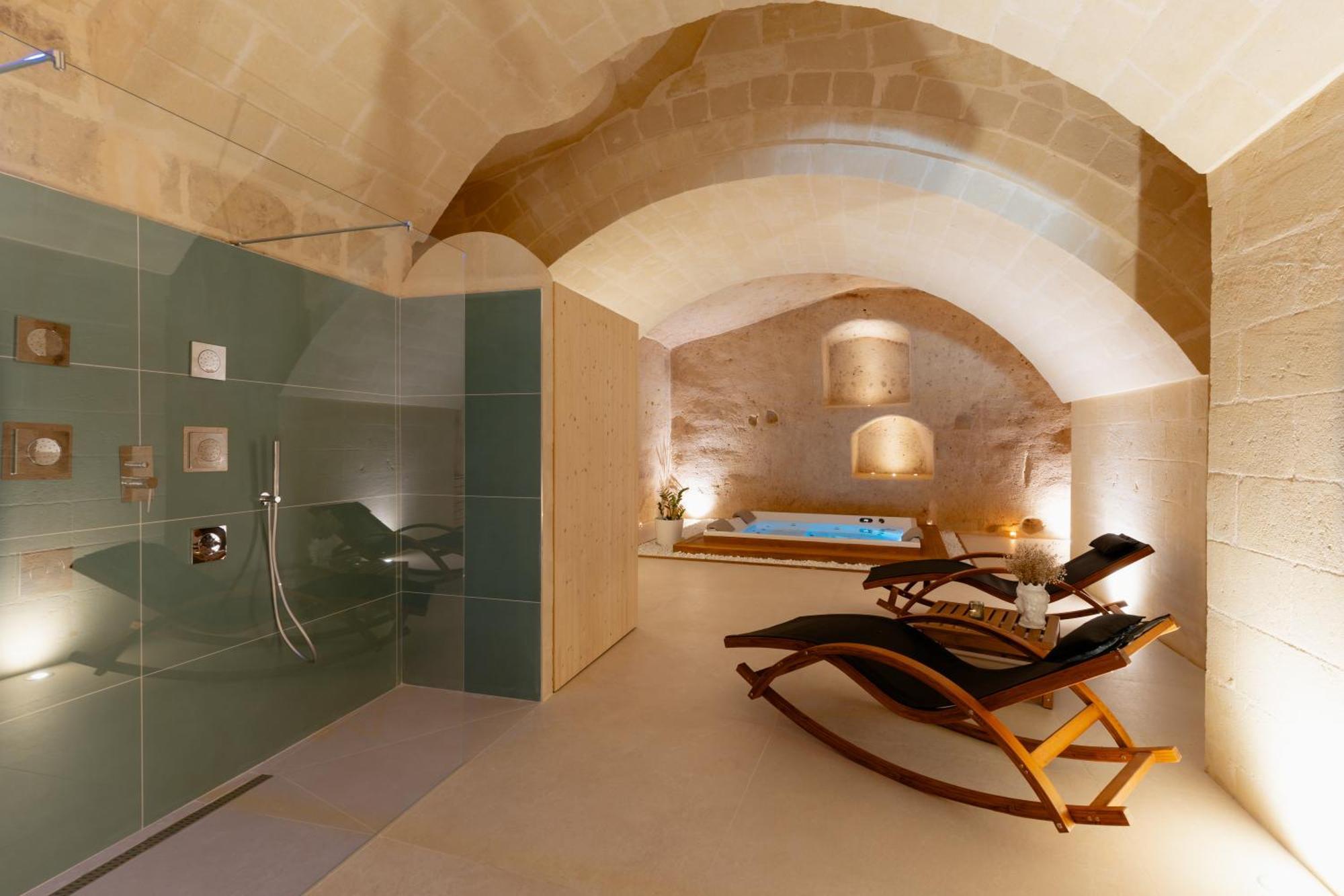 Endea Suite Rooms & Lounge Spa Матера Екстериор снимка